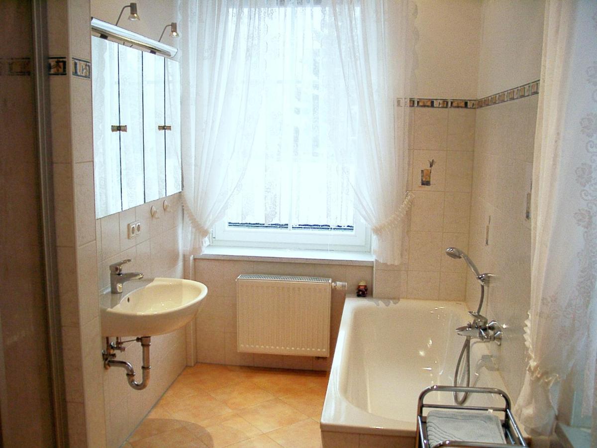 Villa Angelika Altenberg  Zewnętrze zdjęcie